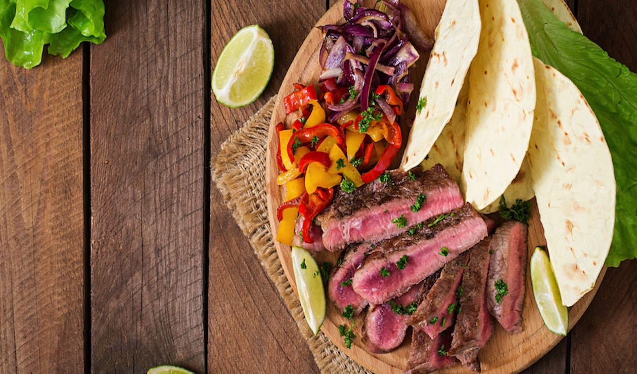 Carne Asada con Rajas (Steak Fajitas with Roasted Poblanos and Onions